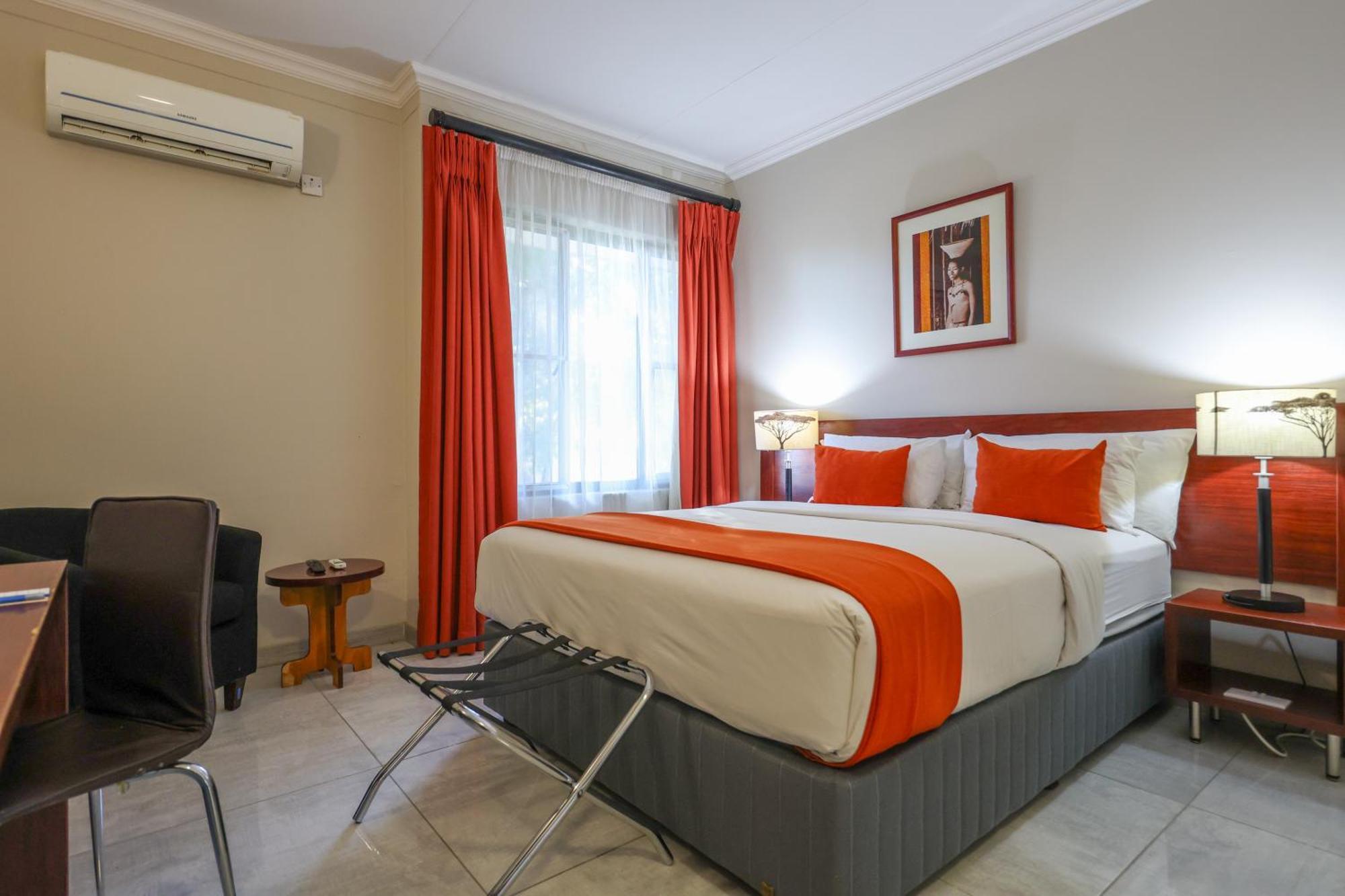 Cresta Botsalo Hotel Palapye Экстерьер фото