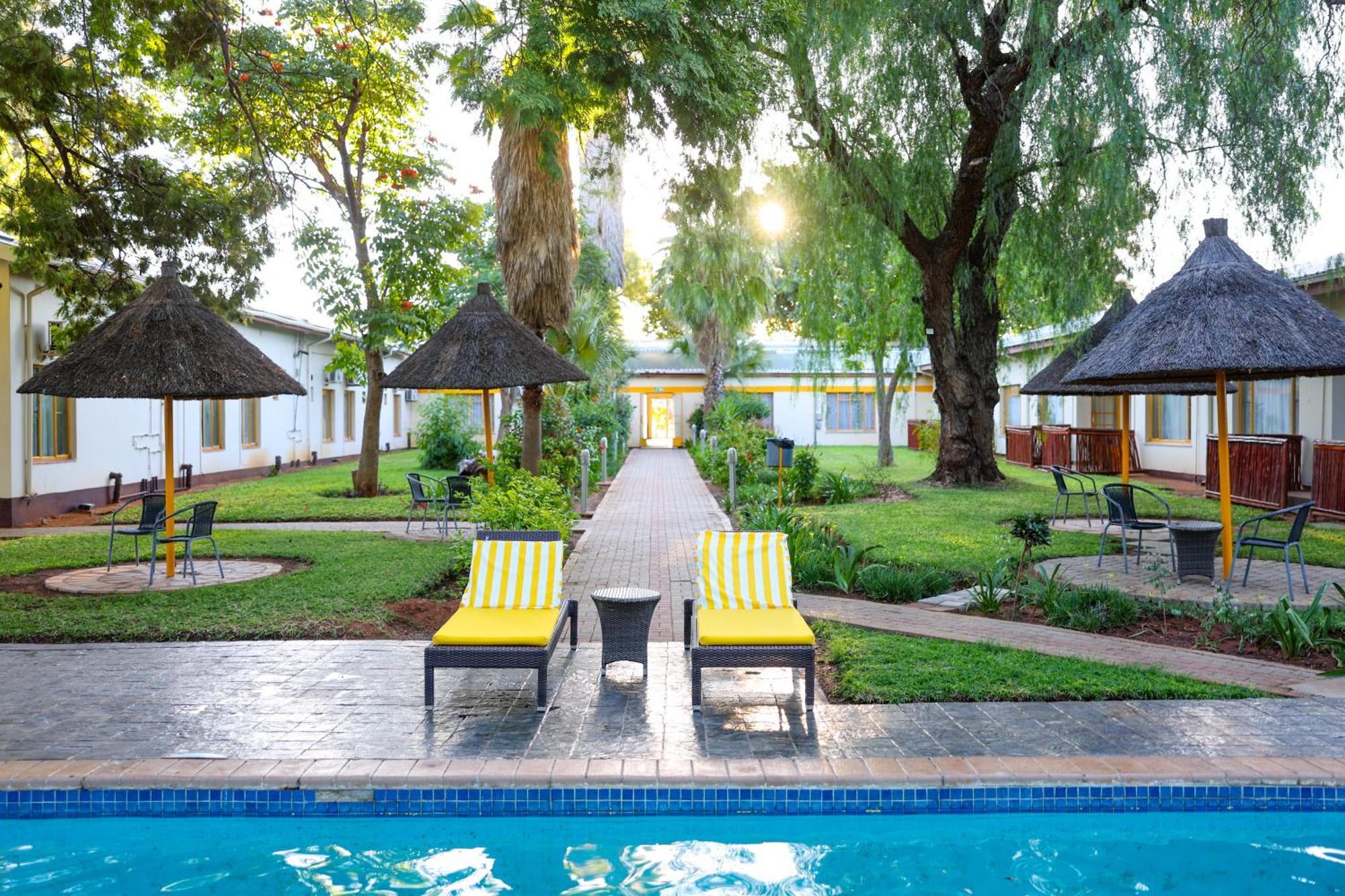 Cresta Botsalo Hotel Palapye Экстерьер фото