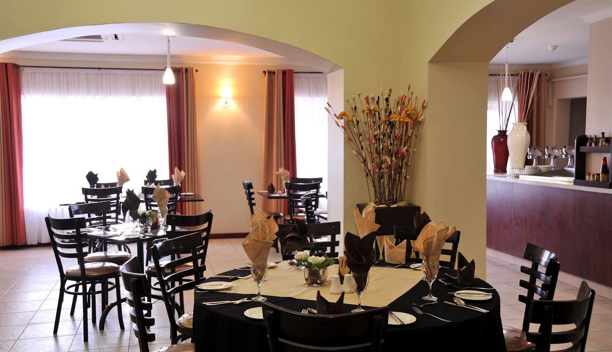 Cresta Botsalo Hotel Palapye Экстерьер фото